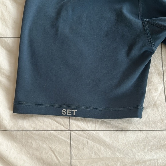 Set Active Luxform Bike Shorts size Small - Picture 3 of 5